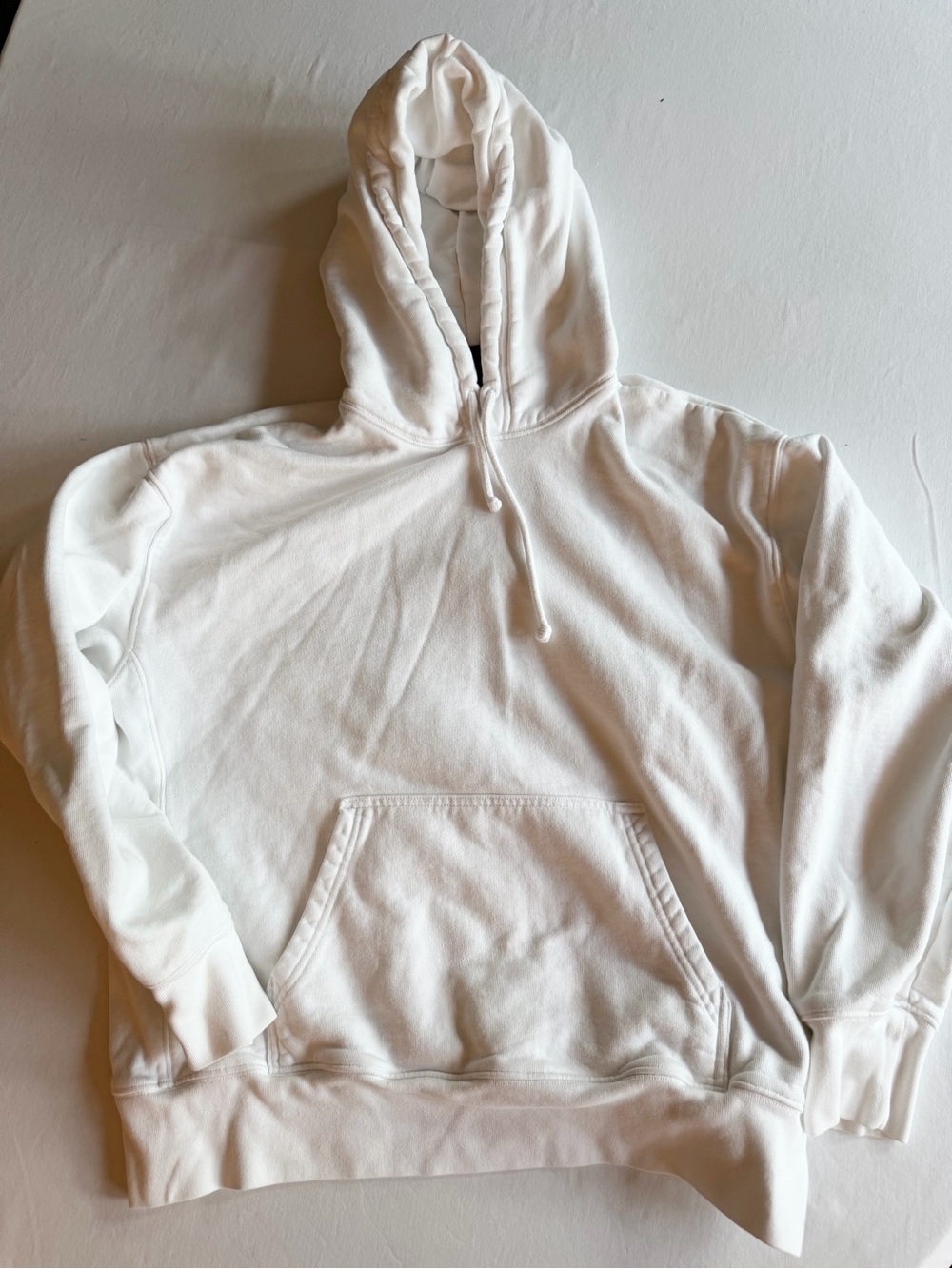 Aritzia TNA Hooded Sweatshirt - Classic Pullover Hoodie